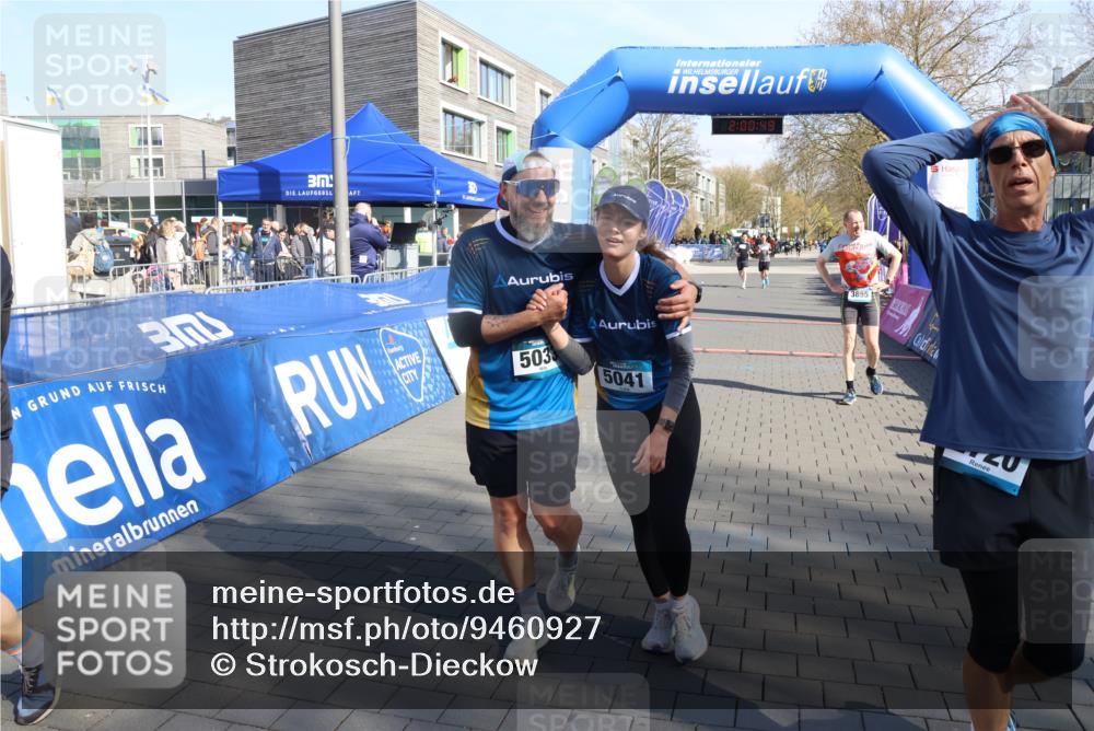 12.04.2026 - 45. Internationalen Wilhelmsburger Insellauf Strokosch-Dieckow http://msf.ph/oto/9460927 12.04.2026 10:50:48 Ziel 3855 meine-sportfotos.de