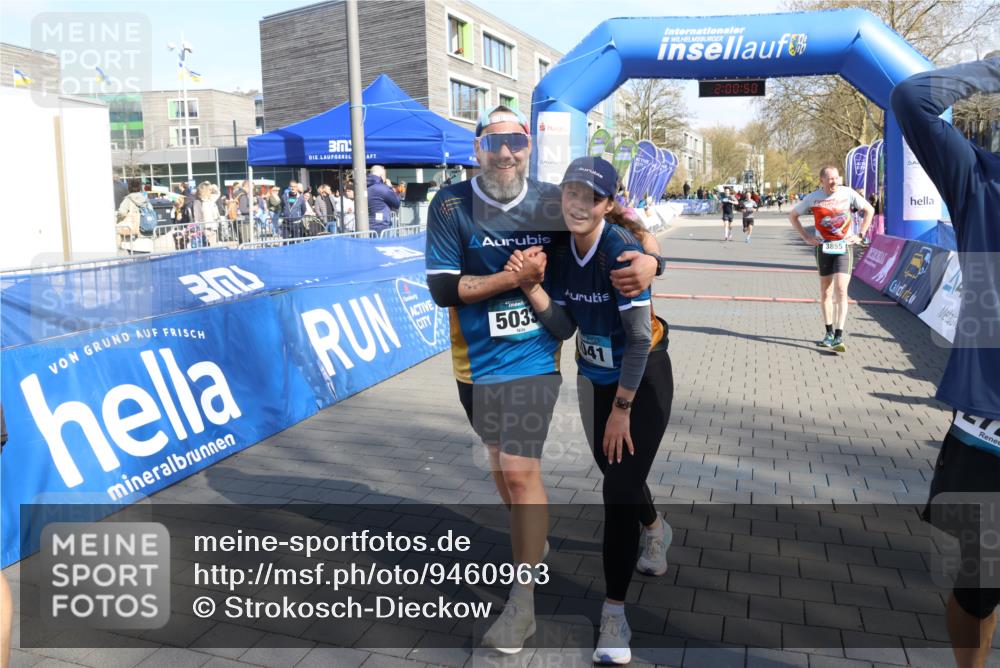 12.04.2026 - 45. Internationalen Wilhelmsburger Insellauf Strokosch-Dieckow http://msf.ph/oto/9460963 12.04.2026 10:50:48 Ziel 3855 meine-sportfotos.de