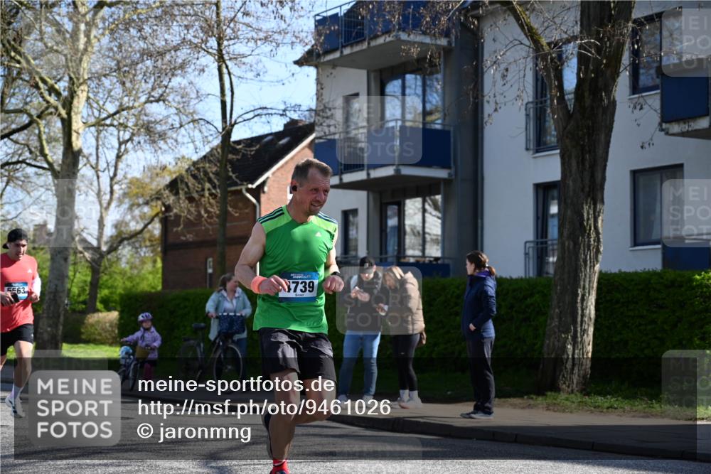 12.04.2026 - 45. Internationalen Wilhelmsburger Insellauf J. Mangold http://msf.ph/oto/9461026 12.04.2026 10:44:54 Ziel 2920, 3173, 2190, 4914, 5341, 5435, 5563, 2075, 2810, 3408, 4739, 3416, 2899, 4785, 3566, 3566, 5037, 5046, 3747, 3054, 2376, 2300, 3334, 4958, 3500, 4928, 4333, 2301, 2995, 2134, 3369, 4635, 3772 meine-sportfotos.de