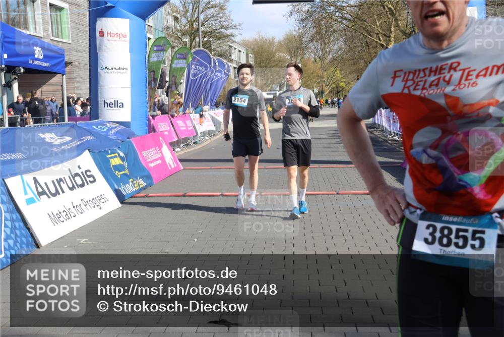 12.04.2026 - 45. Internationalen Wilhelmsburger Insellauf Strokosch-Dieckow http://msf.ph/oto/9461048 12.04.2026 10:50:55 Ziel 2154, 3608 meine-sportfotos.de