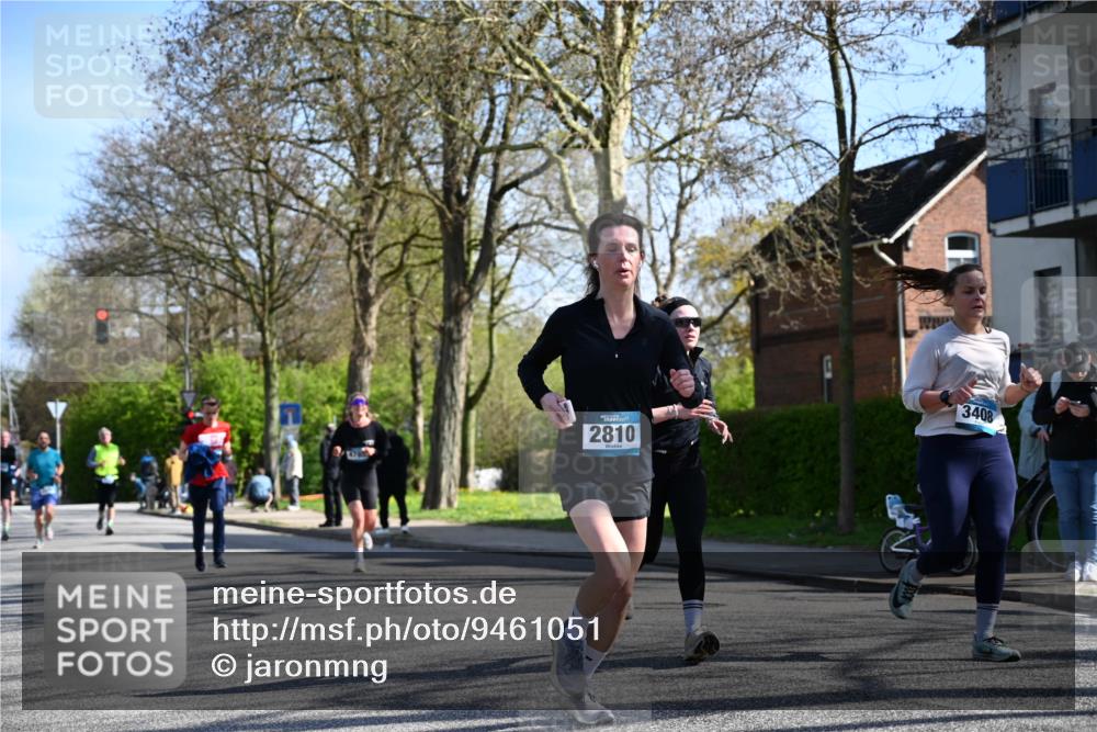 12.04.2026 - 45. Internationalen Wilhelmsburger Insellauf J. Mangold http://msf.ph/oto/9461051 12.04.2026 10:44:57 Ziel 3173, 2190, 4914, 5341, 5435, 5563, 2075, 2810, 3408, 4739, 3416, 2899, 4785, 3566, 5037, 5046, 3747, 3747, 3054, 2376, 2300, 3334, 4958, 3500, 4928, 4928, 4333, 2301, 2995, 2134, 3369, 4635, 3772, 3337 meine-sportfotos.de