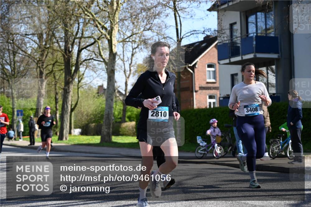 12.04.2026 - 45. Internationalen Wilhelmsburger Insellauf J. Mangold http://msf.ph/oto/9461056 12.04.2026 10:44:57 Ziel 3173, 2190, 4914, 5341, 5435, 5563, 2075, 2810, 3408, 4739, 3416, 2899, 4785, 3566, 5037, 5046, 3747, 3747, 3054, 2376, 2300, 3334, 4958, 3500, 4928, 4928, 4333, 2301, 2995, 2134, 3369, 4635, 3772, 3337 meine-sportfotos.de