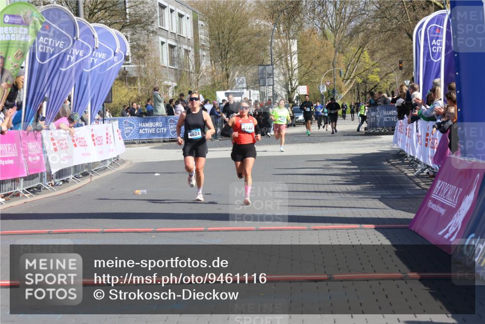12.04.2026 - 45. Internationalen Wilhelmsburger Insellauf Strokosch-Dieckow http://msf.ph/oto/9461116 12.04.2026 11:08:54 Ziel 4624, 3732 meine-sportfotos.de