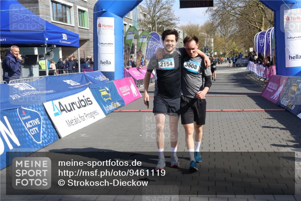 12.04.2026 - 45. Internationalen Wilhelmsburger Insellauf Strokosch-Dieckow http://msf.ph/oto/9461119 12.04.2026 10:50:58 Ziel 4903 meine-sportfotos.de
