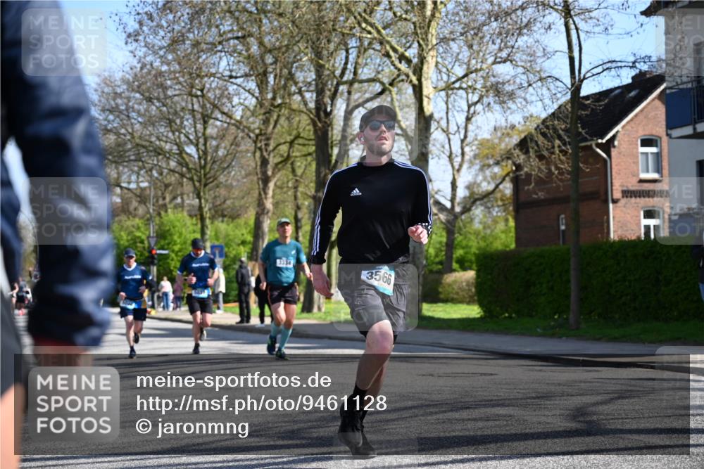 12.04.2026 - 45. Internationalen Wilhelmsburger Insellauf J. Mangold http://msf.ph/oto/9461128 12.04.2026 10:45:08 Ziel 2810, 3408, 4739, 3416, 2899, 4785, 3566, 5037, 5046, 3747, 3054, 2376, 2300, 3334, 4958, 3500, 4958, 3500, 4928, 4333, 2301, 2995, 2134, 3369, 4635, 3772, 3337, 3680, 5325, 3653, 4139, 4531, 5694, 2216, 3430, 5594, 4481, 4682 meine-sportfotos.de