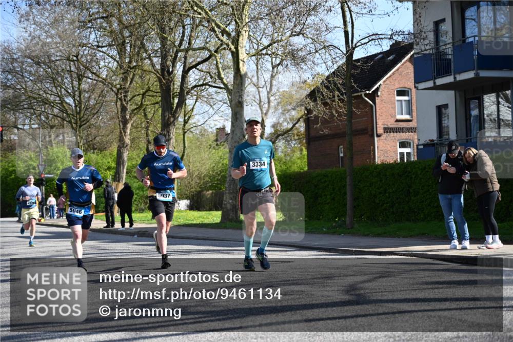 12.04.2026 - 45. Internationalen Wilhelmsburger Insellauf J. Mangold http://msf.ph/oto/9461134 12.04.2026 10:45:10 Ziel 3416, 2899, 4785, 3566, 5037, 5046, 3747, 3054, 2376, 2300, 3334, 4958, 3500, 4928, 4333, 2301, 2995, 2134, 3369, 4635, 3772, 3337, 3680, 3680, 5325, 3653, 4139, 4531, 5694, 2216, 3430, 5594, 4481, 4682 meine-sportfotos.de