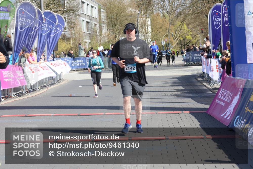 12.04.2026 - 45. Internationalen Wilhelmsburger Insellauf Strokosch-Dieckow http://msf.ph/oto/9461340 12.04.2026 11:09:14 Ziel 0000, 2142, 4371 meine-sportfotos.de