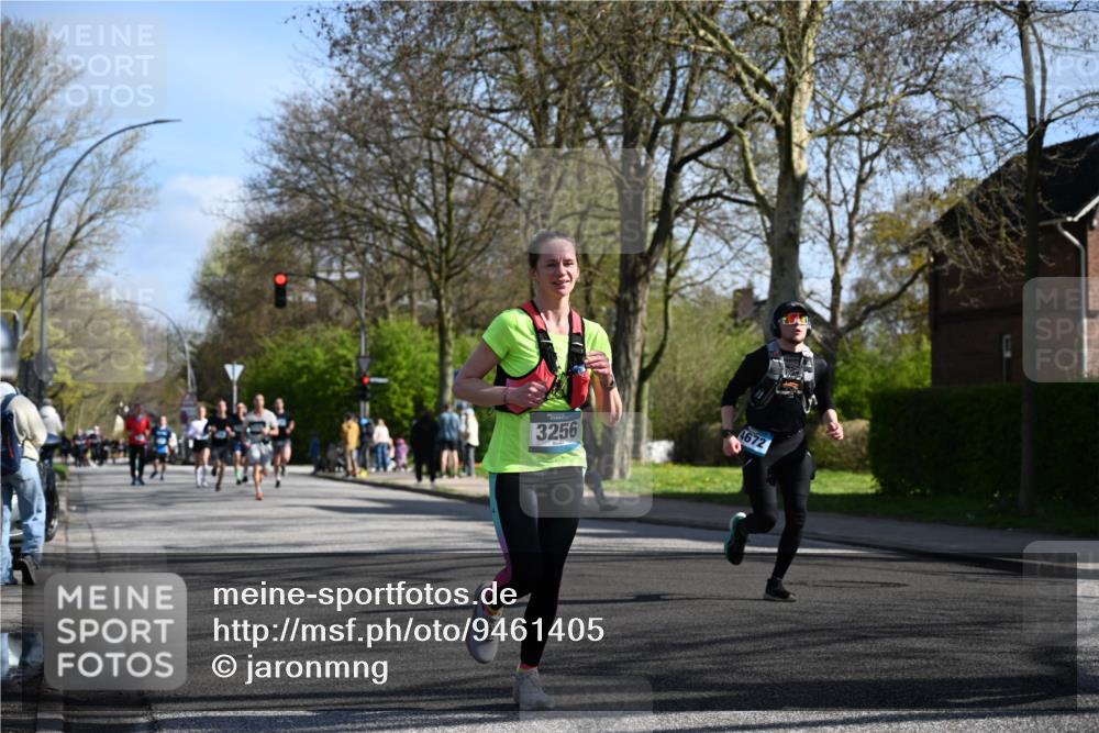 12.04.2026 - 45. Internationalen Wilhelmsburger Insellauf J. Mangold http://msf.ph/oto/9461405 12.04.2026 10:45:58 Ziel 5664, 3172, 2691, 3256, 3848, 3849, 5690, 4182, 2460, 2706, 4357, 3952, 4755, 3480, 5050, 5598, 3635, 4762, 3635, 4762, 5466, 2596, 3008, 4631, 2841, 5726, 5562, 3484 meine-sportfotos.de
