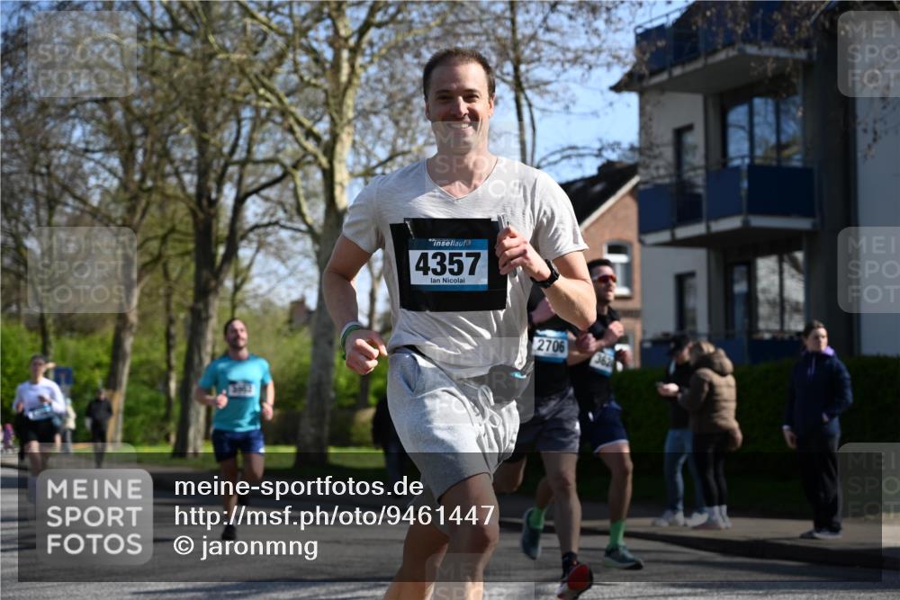 12.04.2026 - 45. Internationalen Wilhelmsburger Insellauf J. Mangold http://msf.ph/oto/9461447 12.04.2026 10:46:06 Ziel 3172, 2691, 3256, 3848, 3849, 5690, 4182, 2460, 2706, 4357, 3952, 4755, 3480, 5050, 5598, 3635, 4762, 5466, 2596, 3008, 4631, 2841, 5726, 5726, 5562, 3484, 4331, 3553, 3713, 3860, 5538, 4706, 4700 meine-sportfotos.de