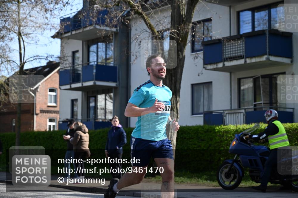 12.04.2026 - 45. Internationalen Wilhelmsburger Insellauf J. Mangold http://msf.ph/oto/9461470 12.04.2026 10:46:09 Ziel 3848, 3849, 5690, 4182, 2460, 2706, 4357, 3952, 4755, 3480, 5050, 5598, 3635, 4762, 5466, 2596, 3008, 4631, 2841, 5726, 5562, 3484, 4331, 3553, 3713, 3860, 5538, 4706, 4700, 5803 meine-sportfotos.de
