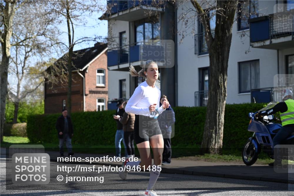 12.04.2026 - 45. Internationalen Wilhelmsburger Insellauf J. Mangold http://msf.ph/oto/9461485 12.04.2026 10:46:11 Ziel 4182, 2460, 2706, 4357, 3952, 4755, 3480, 5050, 5598, 3635, 4762, 5466, 2596, 5466, 2596, 3008, 4631, 2841, 5726, 5562, 3484, 4331, 3553, 4331, 3553, 3713, 3860, 5538, 4706, 4700, 5803, 2206, 5421, 5626 meine-sportfotos.de