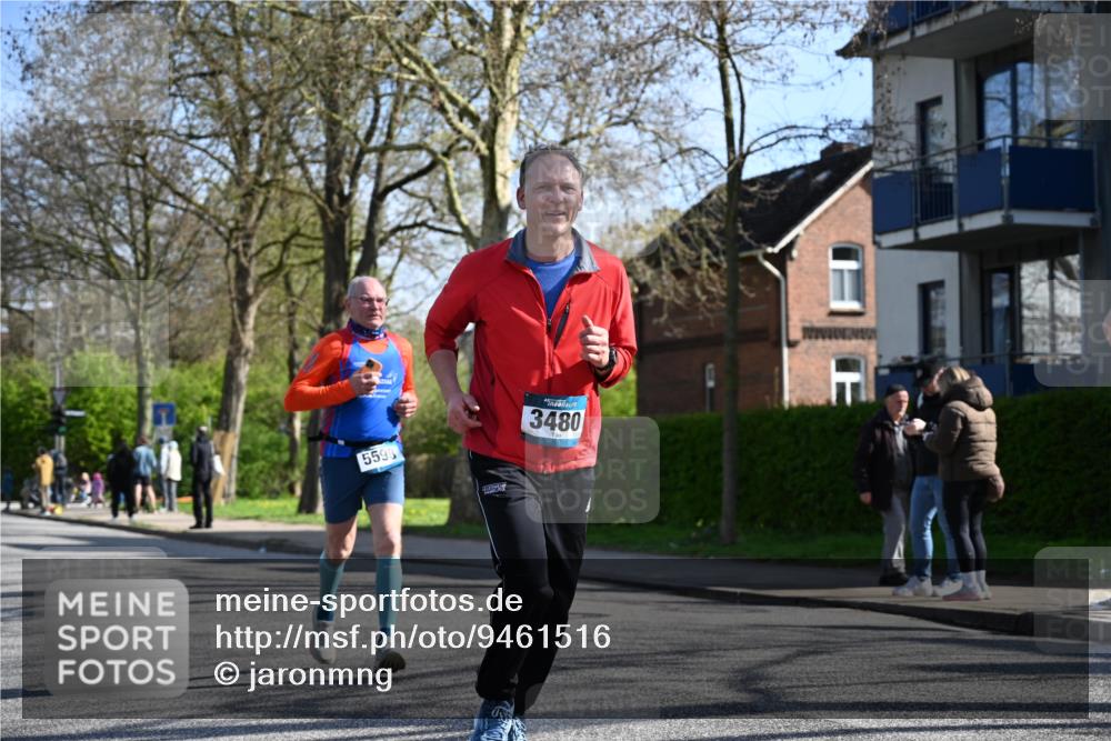 12.04.2026 - 45. Internationalen Wilhelmsburger Insellauf J. Mangold http://msf.ph/oto/9461516 12.04.2026 10:46:13 Ziel 2460, 2706, 4357, 3952, 4755, 3480, 5050, 5598, 3635, 4762, 5466, 2596, 3008, 4631, 2841, 5726, 5562, 3484, 4331, 3553, 3713, 3860, 5538, 4706, 4700, 5803, 2206, 5421, 5626, 3493, 3494, 3010, 3854 meine-sportfotos.de