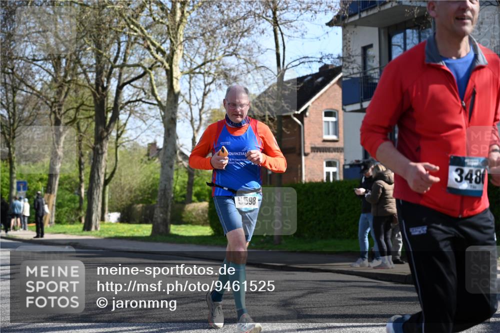 12.04.2026 - 45. Internationalen Wilhelmsburger Insellauf J. Mangold http://msf.ph/oto/9461525 12.04.2026 10:46:14 Ziel 2706, 4357, 3952, 4755, 3480, 5050, 5598, 3635, 4762, 5466, 2596, 3008, 4631, 4631, 2841, 5726, 5562, 3484, 4331, 3553, 3713, 3860, 3860, 5538, 4706, 4700, 5803, 2206, 5421, 5626, 3493, 3494, 3010, 3854 meine-sportfotos.de