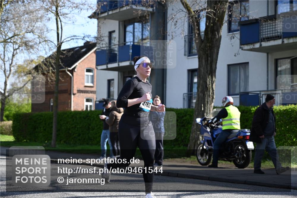 12.04.2026 - 45. Internationalen Wilhelmsburger Insellauf J. Mangold http://msf.ph/oto/9461544 12.04.2026 10:46:22 Ziel 4755, 3480, 5050, 5598, 3635, 4762, 5466, 2596, 3008, 4631, 2841, 5726, 5562, 3484, 3484, 4331, 3553, 3713, 3860, 5538, 4706, 4700, 5803, 2206, 2206, 5421, 5626, 3493, 3494, 3010, 3854, 2393, 2845, 3332, 3349, 4297 meine-sportfotos.de