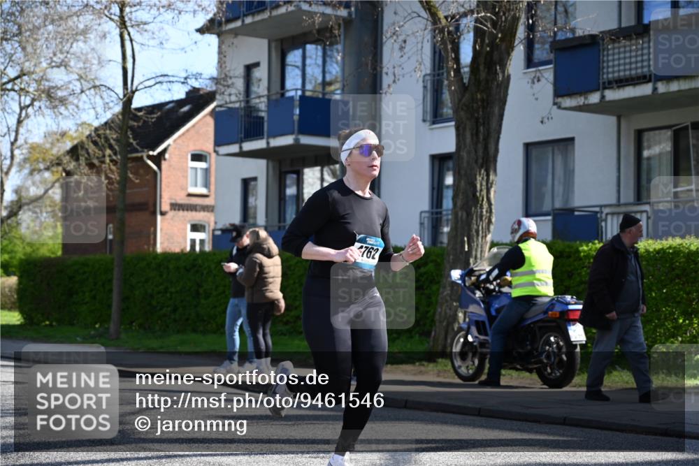 12.04.2026 - 45. Internationalen Wilhelmsburger Insellauf J. Mangold http://msf.ph/oto/9461546 12.04.2026 10:46:22 Ziel 4755, 3480, 5050, 5598, 3635, 4762, 5466, 2596, 3008, 4631, 2841, 5726, 5562, 3484, 3484, 4331, 3553, 3713, 3860, 5538, 4706, 4700, 5803, 2206, 2206, 5421, 5626, 3493, 3494, 3010, 3854, 2393, 2845, 3332, 3349, 4297 meine-sportfotos.de
