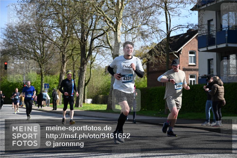 12.04.2026 - 45. Internationalen Wilhelmsburger Insellauf J. Mangold http://msf.ph/oto/9461652 12.04.2026 10:46:37 Ziel 3008, 4631, 2841, 5726, 5562, 3484, 4331, 3553, 3713, 3860, 5538, 4706, 4700, 5803, 2206, 5421, 5626, 3493, 3494, 3010, 3854, 3010, 3854, 2393, 2845, 3332, 3349, 4297, 3830, 3098, 5445, 3098, 5445, 4992, 3450, 5054 meine-sportfotos.de