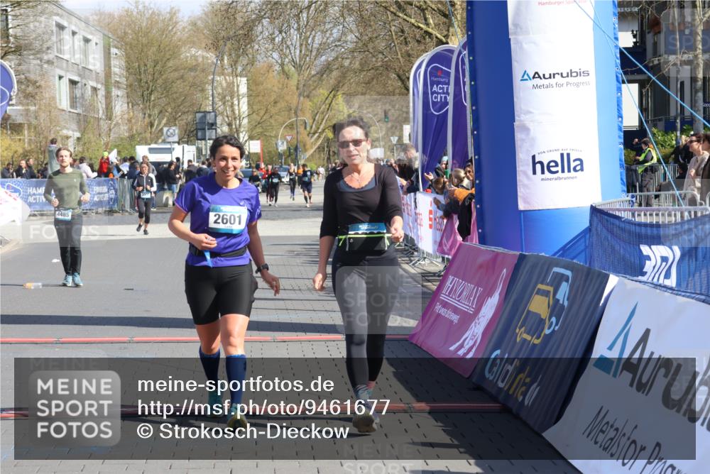 12.04.2026 - 45. Internationalen Wilhelmsburger Insellauf Strokosch-Dieckow http://msf.ph/oto/9461677 12.04.2026 11:09:36 Ziel 3169, 2699, 3005, 5629, 2620, 2601 meine-sportfotos.de