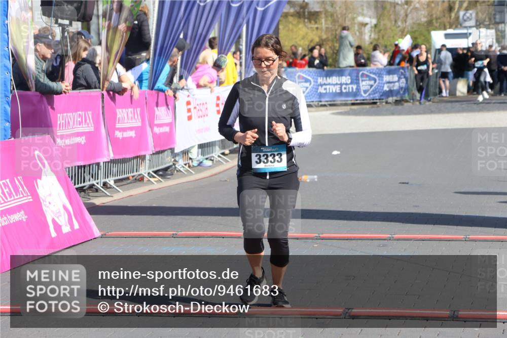 12.04.2026 - 45. Internationalen Wilhelmsburger Insellauf Strokosch-Dieckow http://msf.ph/oto/9461683 12.04.2026 11:09:45 Ziel 4485, 3333 meine-sportfotos.de
