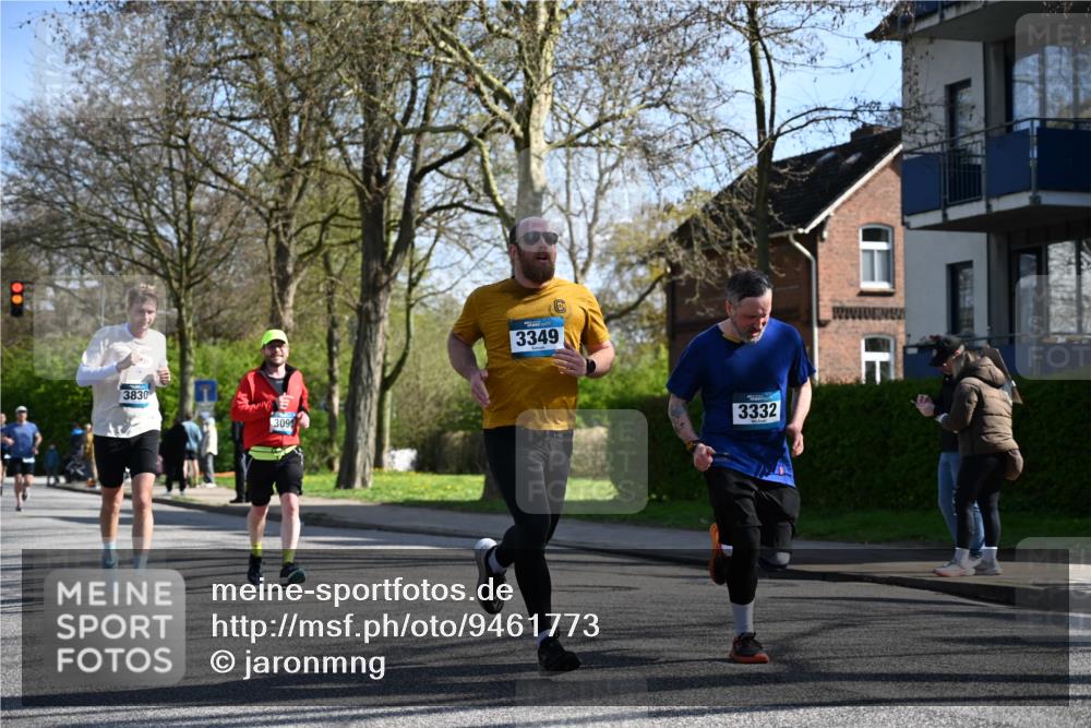 12.04.2026 - 45. Internationalen Wilhelmsburger Insellauf J. Mangold http://msf.ph/oto/9461773 12.04.2026 10:46:56 Ziel 5803, 2206, 5421, 5626, 3493, 3494, 3010, 3854, 2393, 2845, 3332, 3349, 4297, 3830, 3098, 5445, 4992, 3450, 5054, 5054, 2358, 4932, 4402, 4367 meine-sportfotos.de