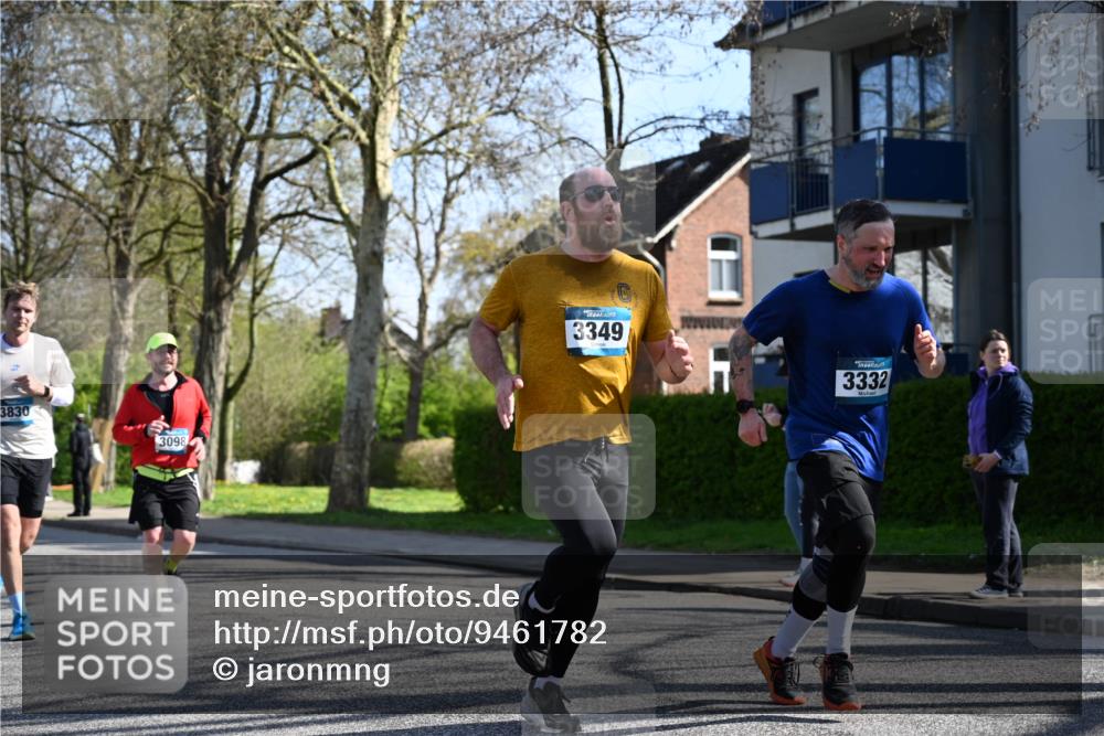 12.04.2026 - 45. Internationalen Wilhelmsburger Insellauf J. Mangold http://msf.ph/oto/9461782 12.04.2026 10:46:56 Ziel 5803, 2206, 5421, 5626, 3493, 3494, 3010, 3854, 2393, 2845, 3332, 3349, 4297, 3830, 3098, 5445, 4992, 3450, 5054, 5054, 2358, 4932, 4402, 4367 meine-sportfotos.de