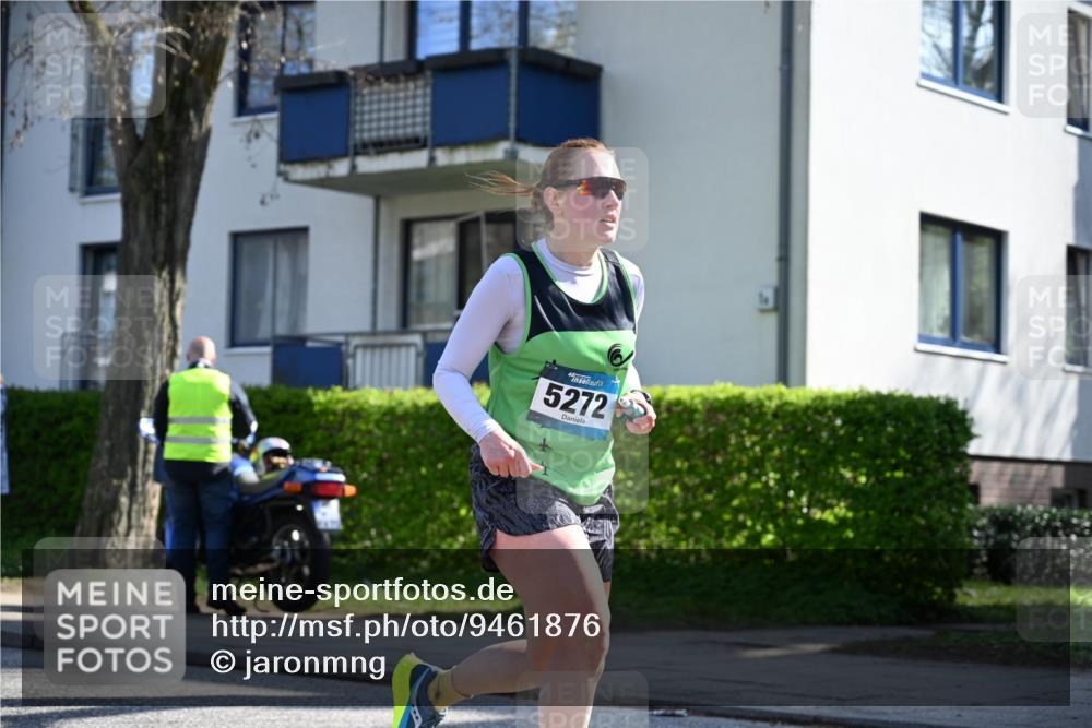 12.04.2026 - 45. Internationalen Wilhelmsburger Insellauf J. Mangold http://msf.ph/oto/9461876 12.04.2026 10:47:37 Ziel 2358, 4932, 4402, 4367, 4181, 5272, 3174, 4360, 4539, 3762, 4568, 3325, 5749, 2784, 4834, 4330, 3311, 2809, 4415, 4681, 2373, 2373, 2384, 2442, 3631, 5578, 3414, 3307, 4882, 2053, 4563, 4866, 2438, 3513 meine-sportfotos.de