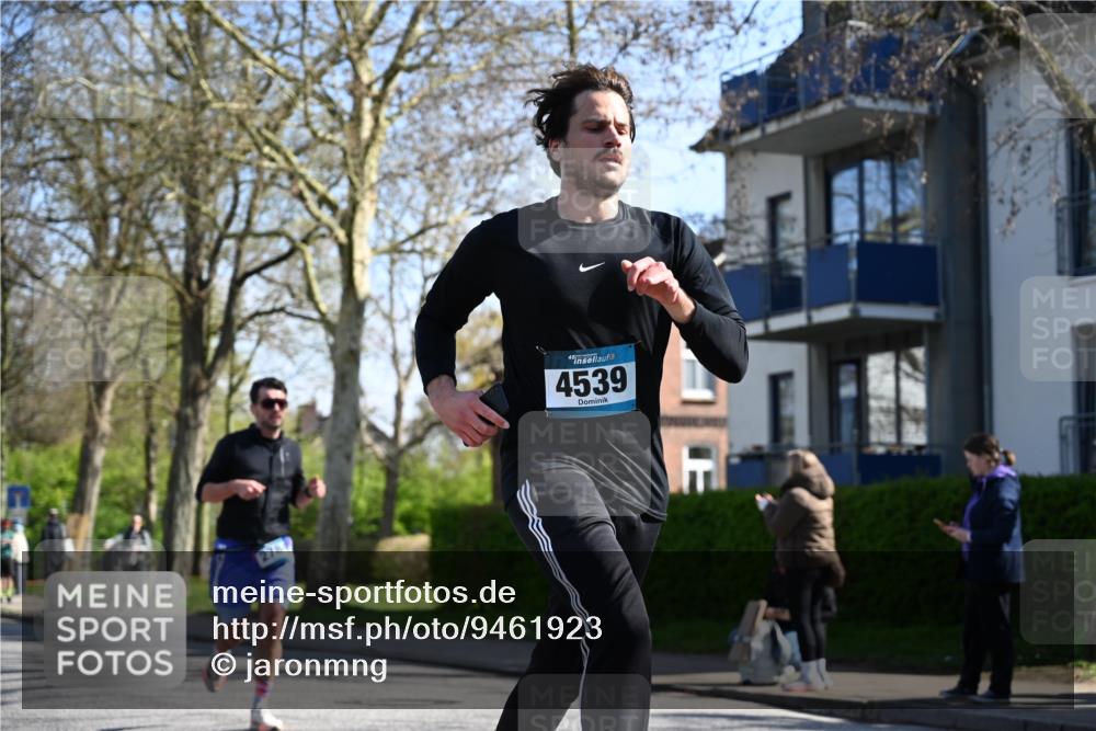 12.04.2026 - 45. Internationalen Wilhelmsburger Insellauf J. Mangold http://msf.ph/oto/9461923 12.04.2026 10:47:48 Ziel 5272, 3174, 4360, 4539, 3762, 4568, 3325, 5749, 2784, 4834, 4330, 3311, 2809, 4415, 4681, 4415, 4681, 2373, 2384, 2442, 3631, 5578, 3414, 3307, 4882, 2053, 4563, 4866, 2438, 2438, 3513, 2854, 2887, 3103, 4424, 3509, 4768, 3060 meine-sportfotos.de