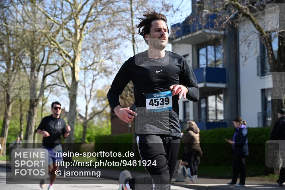 12.04.2026 - 45. Internationalen Wilhelmsburger Insellauf J. Mangold http://msf.ph/oto/9461924 12.04.2026 10:47:48 Ziel 5272, 3174, 4360, 4539, 3762, 4568, 3325, 5749, 2784, 4834, 4330, 3311, 2809, 4415, 4681, 4415, 4681, 2373, 2384, 2442, 3631, 5578, 3414, 3307, 4882, 2053, 4563, 4866, 2438, 2438, 3513, 2854, 2887, 3103, 4424, 3509, 4768, 3060 meine-sportfotos.de