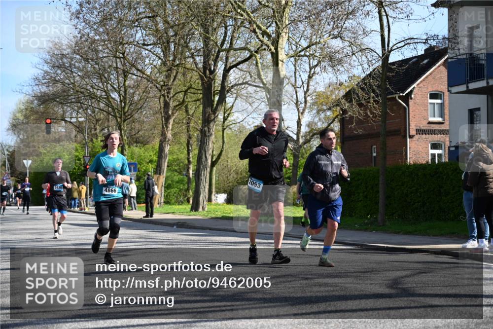 12.04.2026 - 45. Internationalen Wilhelmsburger Insellauf J. Mangold http://msf.ph/oto/9462005 12.04.2026 10:48:04 Ziel 4834, 4330, 3311, 2809, 4415, 4681, 2373, 2384, 2442, 3631, 5578, 3414, 3307, 4882, 2053, 4563, 4866, 2438, 3513, 2854, 2887, 2854, 2887, 3103, 4424, 3509, 4768, 3060, 3063, 2992, 2846, 3722, 4088, 3722, 4088, 4913, 4675, 3007 meine-sportfotos.de