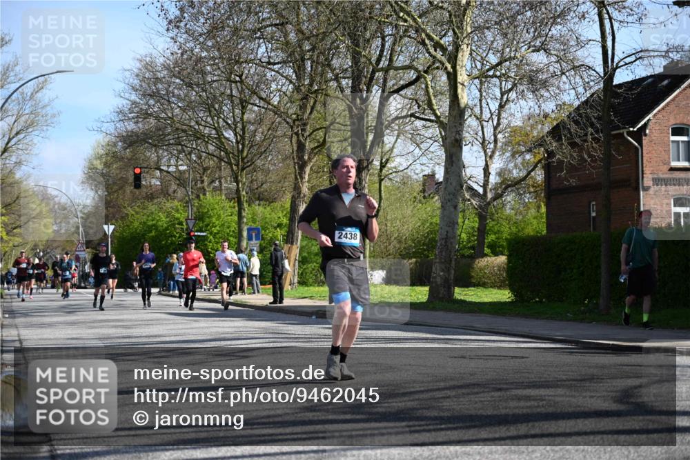 12.04.2026 - 45. Internationalen Wilhelmsburger Insellauf J. Mangold http://msf.ph/oto/9462045 12.04.2026 10:48:08 Ziel 4330, 3311, 2809, 4415, 4681, 2373, 2384, 2442, 3631, 5578, 3414, 3307, 4882, 2053, 4563, 4866, 2438, 3513, 2854, 2887, 3103, 4424, 4424, 3509, 4768, 3060, 3063, 2992, 2846, 3722, 4088, 4913, 4675, 3007 meine-sportfotos.de