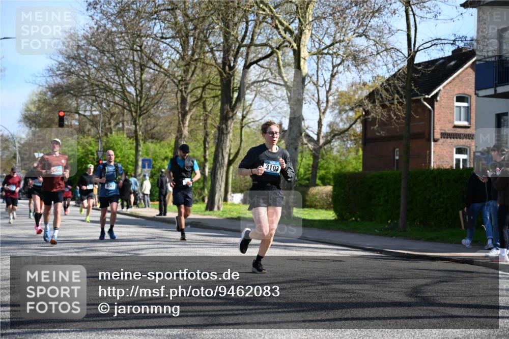 12.04.2026 - 45. Internationalen Wilhelmsburger Insellauf J. Mangold http://msf.ph/oto/9462083 12.04.2026 10:48:19 Ziel 4882, 2053, 4563, 4866, 2438, 3513, 2854, 2887, 3103, 4424, 3509, 4768, 3060, 3063, 2992, 2846, 3722, 4088, 4913, 4675, 3007, 4336, 3760, 3695, 5039, 2672, 4789, 4661, 5360, 5649, 2649, 2231, 3200 meine-sportfotos.de
