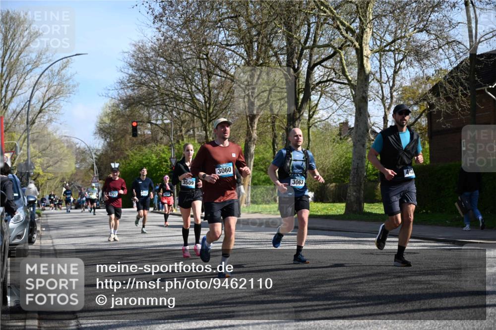 12.04.2026 - 45. Internationalen Wilhelmsburger Insellauf J. Mangold http://msf.ph/oto/9462110 12.04.2026 10:48:21 Ziel 2438, 3513, 2854, 2887, 3103, 4424, 3509, 4768, 3060, 3063, 2992, 2846, 3722, 4088, 4913, 4675, 3007, 4336, 4336, 3760, 3695, 5039, 2672, 4789, 4661, 5360, 5649, 2649, 2231, 3200 meine-sportfotos.de