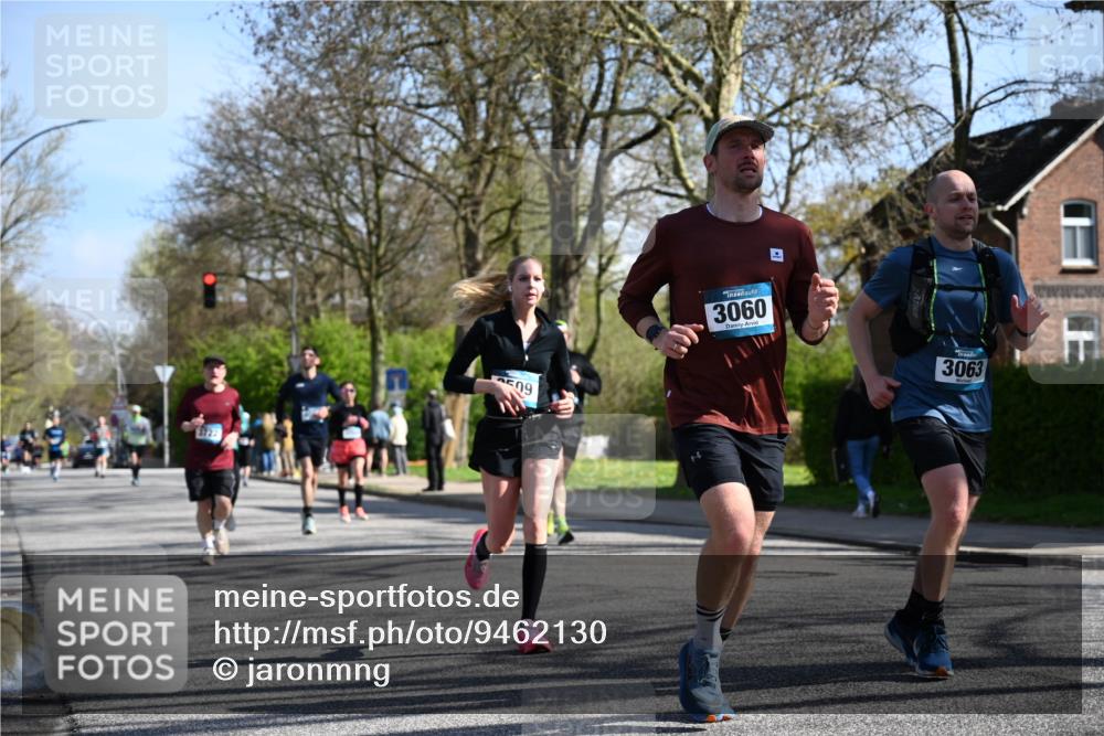 12.04.2026 - 45. Internationalen Wilhelmsburger Insellauf J. Mangold http://msf.ph/oto/9462130 12.04.2026 10:48:23 Ziel 2438, 3513, 2854, 2887, 3103, 4424, 3509, 4768, 3060, 3063, 2992, 2846, 3722, 4088, 4913, 4675, 3007, 3007, 4336, 3760, 3695, 5039, 2672, 4789, 4661, 5360, 5649, 2649, 2231, 3200, 4185, 2179 meine-sportfotos.de