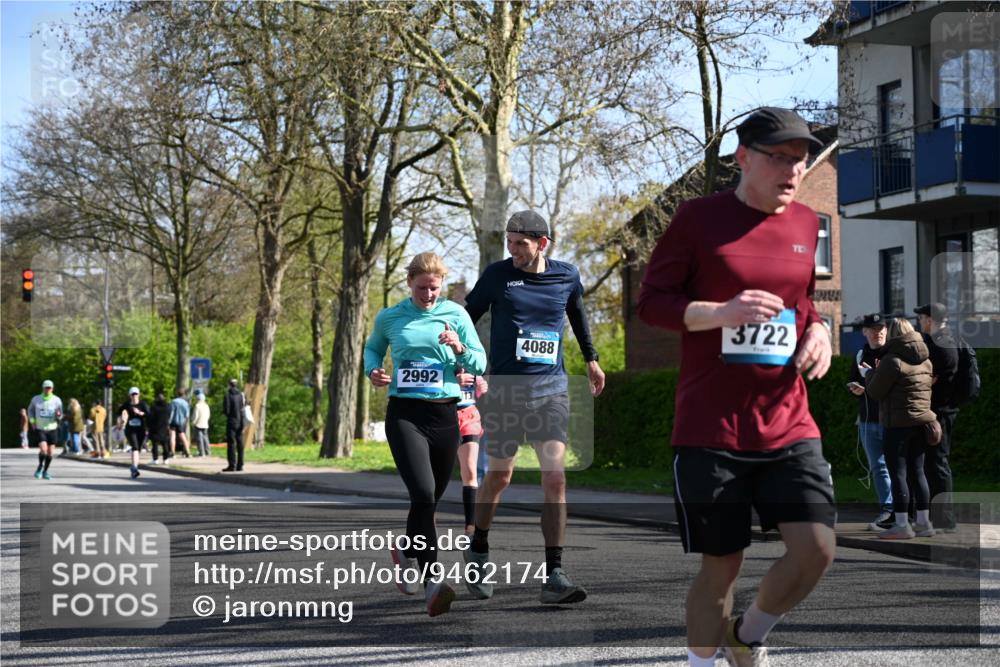 12.04.2026 - 45. Internationalen Wilhelmsburger Insellauf J. Mangold http://msf.ph/oto/9462174 12.04.2026 10:48:27 Ziel 2854, 2887, 3103, 4424, 3509, 4768, 3060, 3063, 2992, 2846, 3722, 4088, 4913, 4675, 3007, 4336, 3760, 3695, 5039, 2672, 4789, 4789, 4661, 5360, 5649, 2649, 2231, 3200, 4185, 2179 meine-sportfotos.de