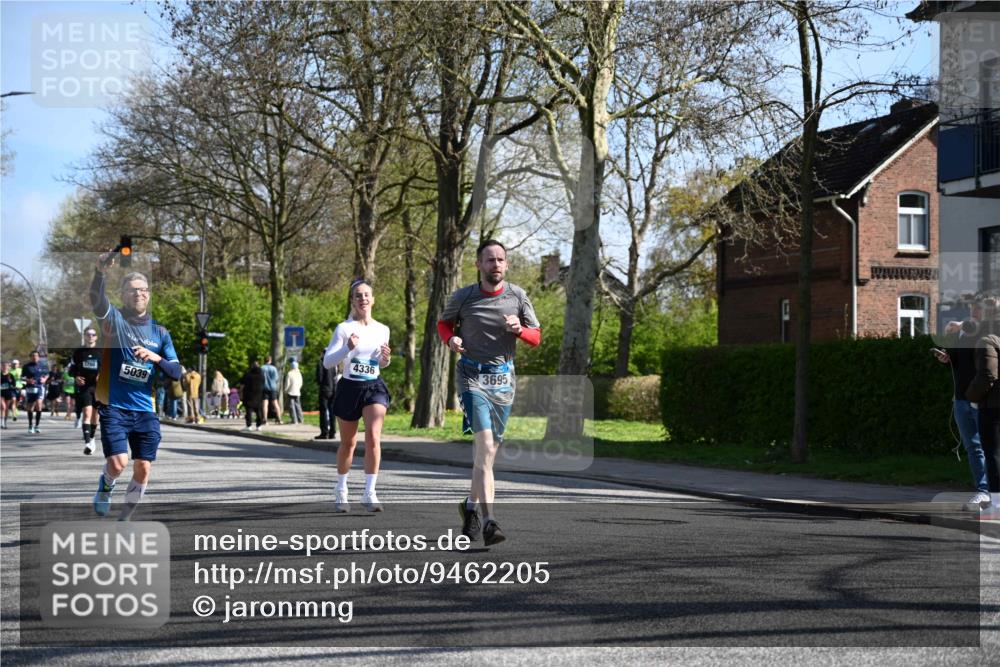 12.04.2026 - 45. Internationalen Wilhelmsburger Insellauf J. Mangold http://msf.ph/oto/9462205 12.04.2026 10:48:40 Ziel 2846, 3722, 4088, 4913, 4675, 3007, 4336, 3760, 3695, 5039, 2672, 4789, 4661, 5360, 4661, 5360, 5649, 2649, 2231, 3200, 4185, 2179, 3427, 2635, 2732, 2371 meine-sportfotos.de