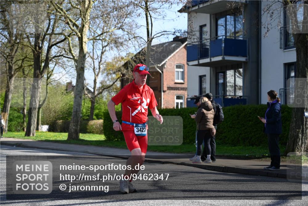 12.04.2026 - 45. Internationalen Wilhelmsburger Insellauf J. Mangold http://msf.ph/oto/9462347 12.04.2026 10:49:08 Ziel 2231, 3200, 4185, 2179, 3427, 2635, 2732, 2371, 3363, 3363, 2661, 4715, 2392, 3036, 2048, 3036, 2048, 3357, 2655, 5441, 3546 meine-sportfotos.de