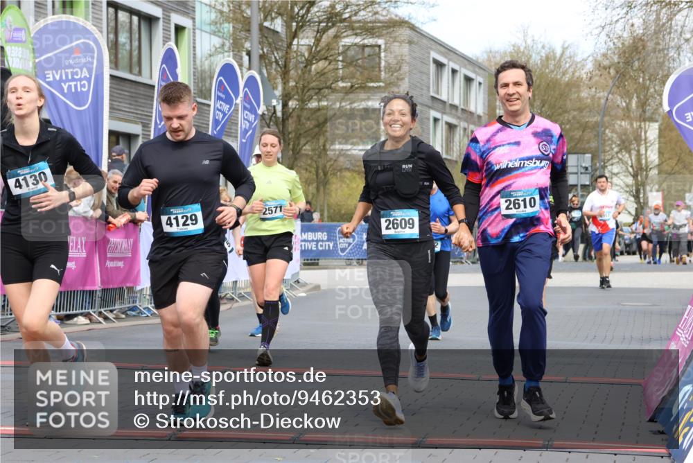 12.04.2026 - 45. Internationalen Wilhelmsburger Insellauf Strokosch-Dieckow http://msf.ph/oto/9462353 12.04.2026 13:17:44 Ziel 4315, 4867, 4868, 4130, 4129, 2609, 2610, 2571, 5001, 5532, 4392 meine-sportfotos.de