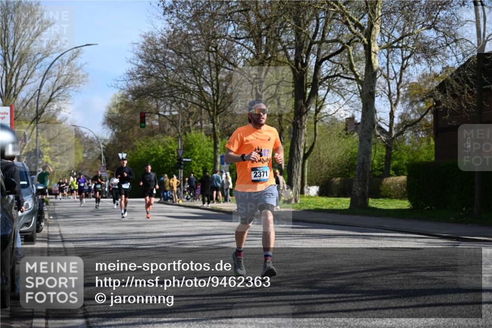 12.04.2026 - 45. Internationalen Wilhelmsburger Insellauf J. Mangold http://msf.ph/oto/9462363 12.04.2026 10:49:12 Ziel 4185, 2179, 3427, 2635, 2732, 2371, 3363, 2661, 4715, 2392, 3036, 2048, 3357, 2655, 5441, 3546, 2618, 2176, 2054 meine-sportfotos.de