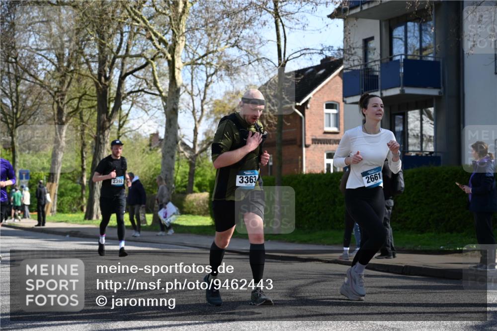 12.04.2026 - 45. Internationalen Wilhelmsburger Insellauf J. Mangold http://msf.ph/oto/9462443 12.04.2026 10:49:24 Ziel 2635, 2732, 2371, 3363, 2661, 4715, 2392, 3036, 2048, 3357, 2655, 5441, 3546, 2618, 2176, 2054, 2054, 3329, 3459, 4855 meine-sportfotos.de