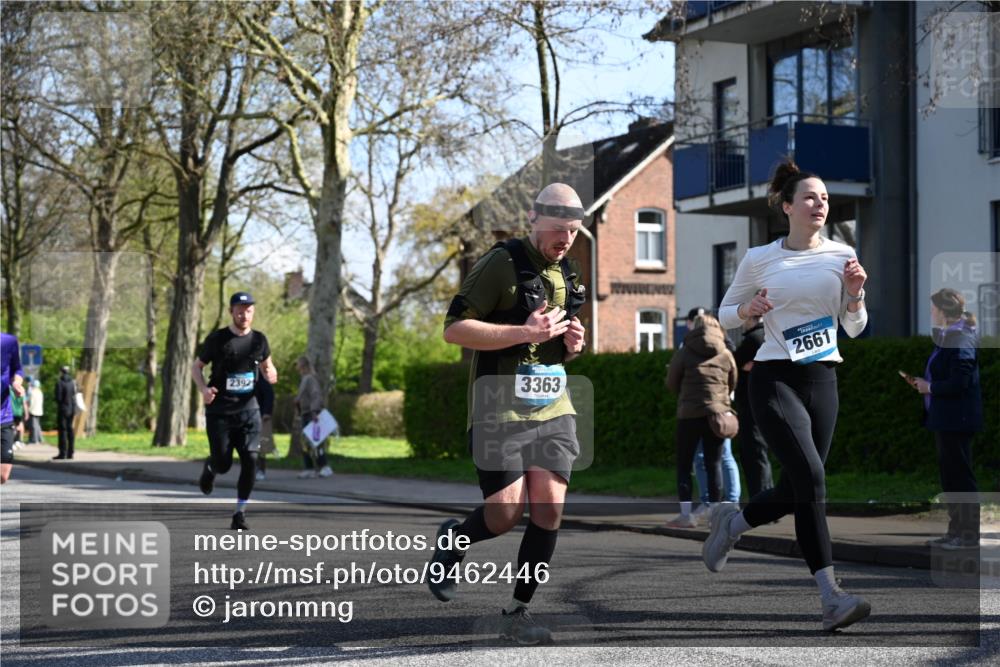 12.04.2026 - 45. Internationalen Wilhelmsburger Insellauf J. Mangold http://msf.ph/oto/9462446 12.04.2026 10:49:24 Ziel 2635, 2732, 2371, 3363, 2661, 4715, 2392, 3036, 2048, 3357, 2655, 5441, 3546, 2618, 2176, 2054, 2054, 3329, 3459, 4855 meine-sportfotos.de