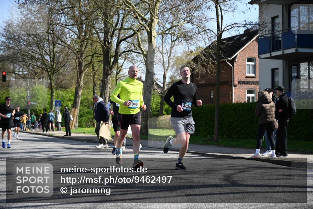 12.04.2026 - 45. Internationalen Wilhelmsburger Insellauf J. Mangold http://msf.ph/oto/9462497 12.04.2026 10:49:33 Ziel 3363, 2661, 4715, 2392, 3036, 2048, 3357, 2655, 5441, 3546, 2618, 2618, 2176, 2054, 3329, 3459, 4855, 4929, 4634, 3186, 3326, 3556 meine-sportfotos.de