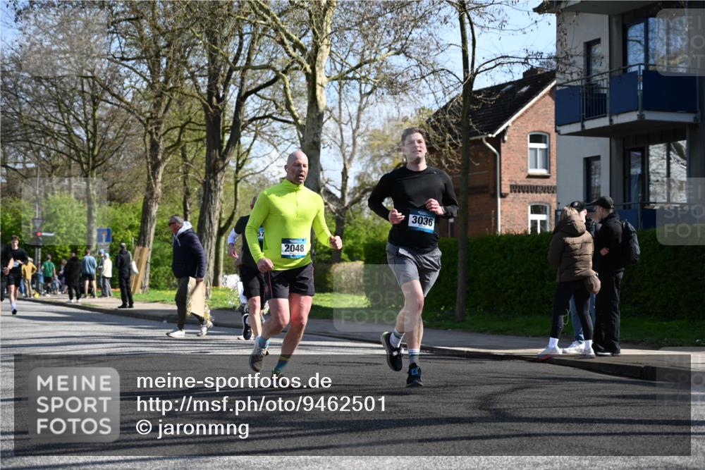 12.04.2026 - 45. Internationalen Wilhelmsburger Insellauf J. Mangold http://msf.ph/oto/9462501 12.04.2026 10:49:33 Ziel 3363, 2661, 4715, 2392, 3036, 2048, 3357, 2655, 5441, 3546, 2618, 2618, 2176, 2054, 3329, 3459, 4855, 4929, 4634, 3186, 3326, 3556 meine-sportfotos.de