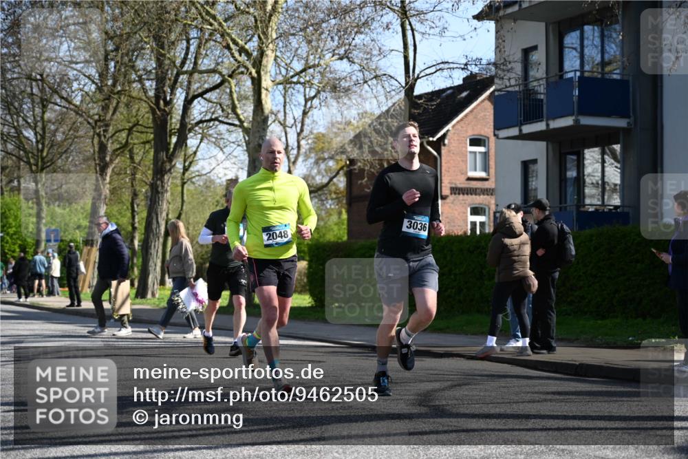 12.04.2026 - 45. Internationalen Wilhelmsburger Insellauf J. Mangold http://msf.ph/oto/9462505 12.04.2026 10:49:33 Ziel 3363, 2661, 4715, 2392, 3036, 2048, 3357, 2655, 5441, 3546, 2618, 2618, 2176, 2054, 3329, 3459, 4855, 4929, 4634, 3186, 3326, 3556 meine-sportfotos.de