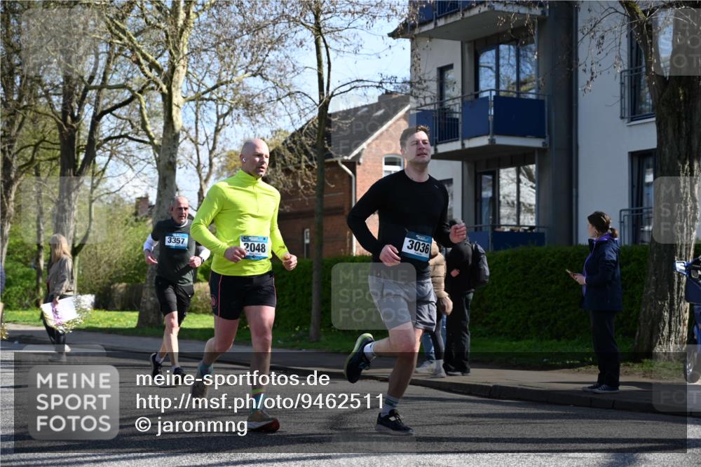 12.04.2026 - 45. Internationalen Wilhelmsburger Insellauf J. Mangold http://msf.ph/oto/9462511 12.04.2026 10:49:34 Ziel 2661, 4715, 2392, 3036, 2048, 3357, 2655, 5441, 3546, 2618, 2176, 2054, 3329, 3459, 4855, 4855, 4929, 4634, 3186, 3326, 3556, 3228 meine-sportfotos.de