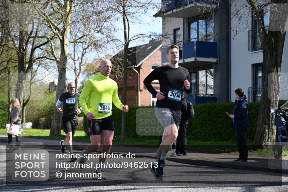 12.04.2026 - 45. Internationalen Wilhelmsburger Insellauf J. Mangold http://msf.ph/oto/9462513 12.04.2026 10:49:34 Ziel 2661, 4715, 2392, 3036, 2048, 3357, 2655, 5441, 3546, 2618, 2176, 2054, 3329, 3459, 4855, 4855, 4929, 4634, 3186, 3326, 3556, 3228 meine-sportfotos.de