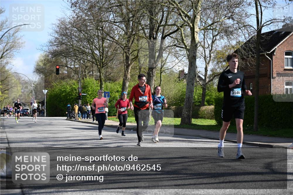 12.04.2026 - 45. Internationalen Wilhelmsburger Insellauf J. Mangold http://msf.ph/oto/9462545 12.04.2026 10:49:41 Ziel 3036, 2048, 3357, 2655, 5441, 3546, 2618, 2176, 2054, 3329, 3459, 4855, 4929, 4634, 3186, 3326, 3556, 3228, 5041, 5033, 4435, 2720, 3234, 3855 meine-sportfotos.de