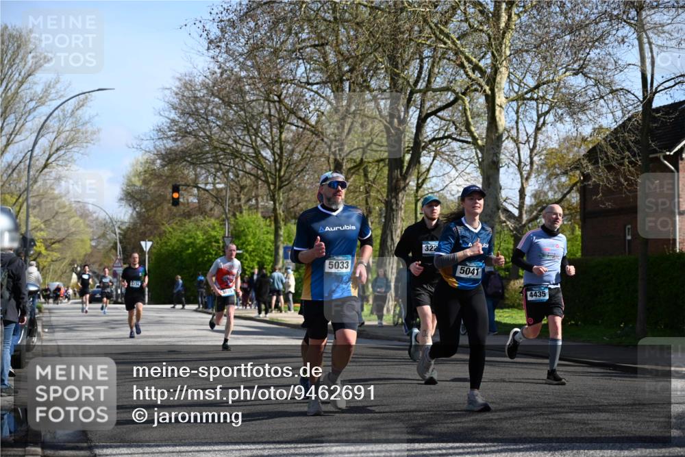 12.04.2026 - 45. Internationalen Wilhelmsburger Insellauf J. Mangold http://msf.ph/oto/9462691 12.04.2026 10:50:11 Ziel 4855, 4929, 4634, 3186, 3326, 3556, 3228, 5041, 5033, 4435, 2720, 3234, 3855, 2154, 3608, 4903, 2496, 2198, 2197 meine-sportfotos.de