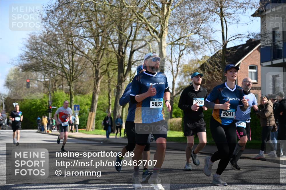 12.04.2026 - 45. Internationalen Wilhelmsburger Insellauf J. Mangold http://msf.ph/oto/9462707 12.04.2026 10:50:11 Ziel 4855, 4929, 4634, 3186, 3326, 3556, 3228, 5041, 5033, 4435, 2720, 3234, 3855, 2154, 3608, 4903, 2496, 2198, 2197 meine-sportfotos.de