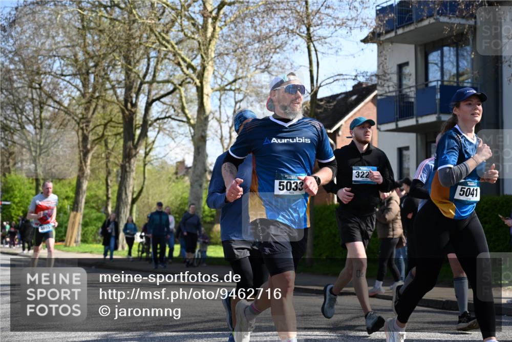 12.04.2026 - 45. Internationalen Wilhelmsburger Insellauf J. Mangold http://msf.ph/oto/9462716 12.04.2026 10:50:12 Ziel 4929, 4634, 3186, 3326, 3556, 3228, 5041, 5033, 4435, 2720, 3234, 3855, 2154, 3608, 4903, 2496, 2496, 2198, 2197 meine-sportfotos.de