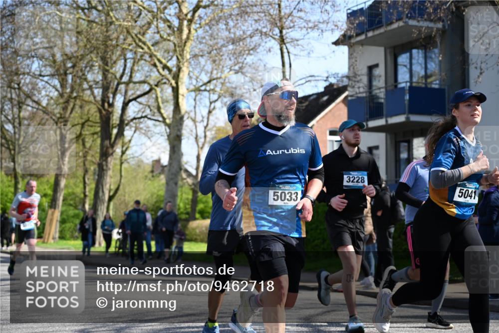 12.04.2026 - 45. Internationalen Wilhelmsburger Insellauf J. Mangold http://msf.ph/oto/9462718 12.04.2026 10:50:12 Ziel 4929, 4634, 3186, 3326, 3556, 3228, 5041, 5033, 4435, 2720, 3234, 3855, 2154, 3608, 4903, 2496, 2496, 2198, 2197 meine-sportfotos.de