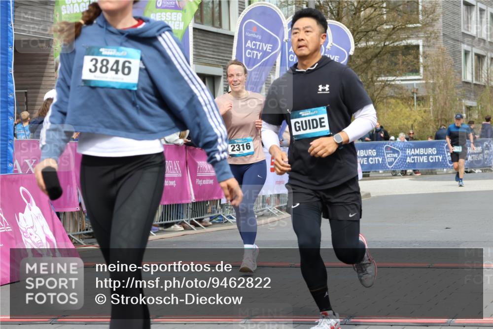 12.04.2026 - 45. Internationalen Wilhelmsburger Insellauf Strokosch-Dieckow http://msf.ph/oto/9462822 12.04.2026 13:17:14 Ziel 3846, 2316 meine-sportfotos.de